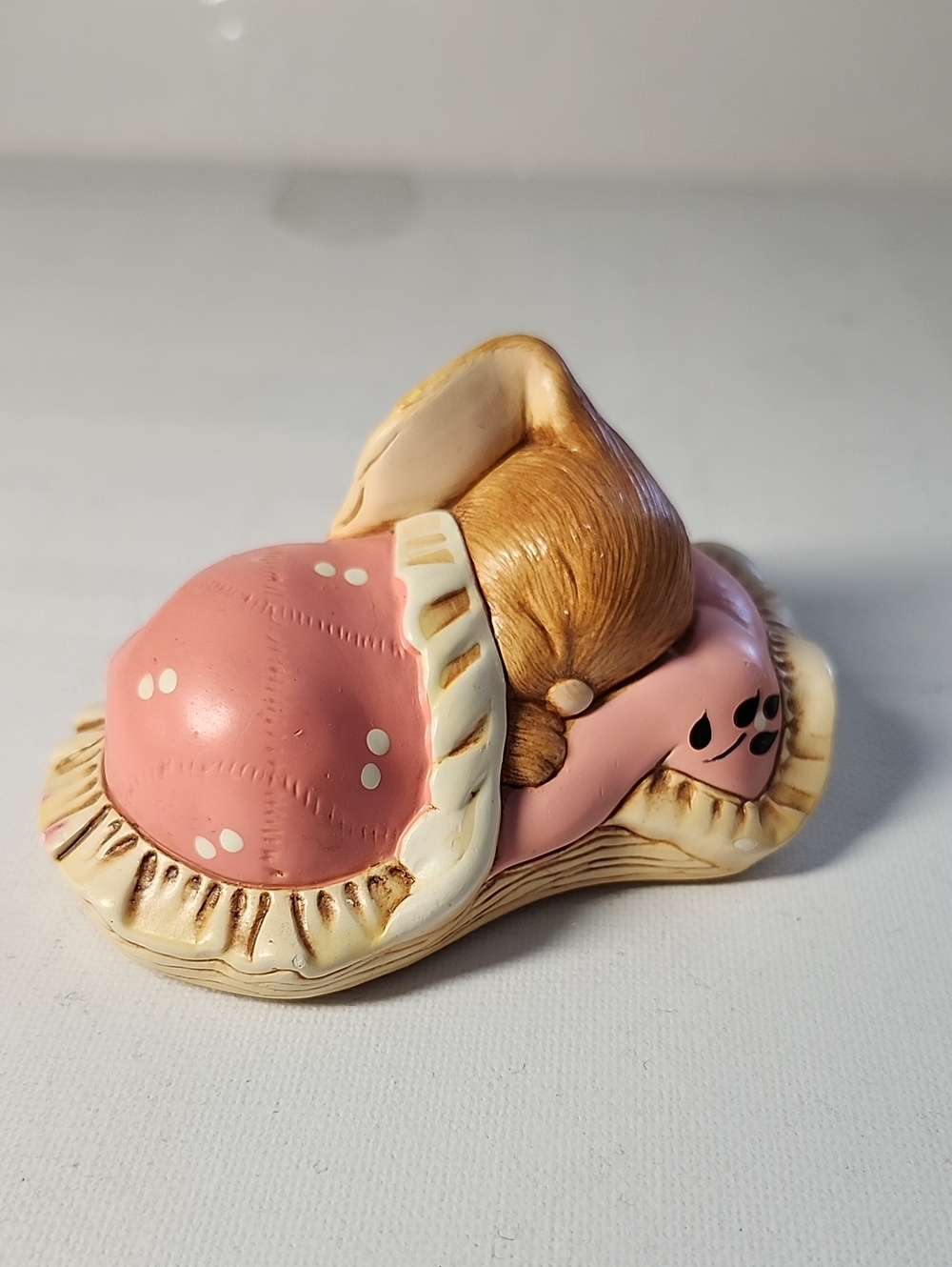 Vintage Pendelfin "Snuggles"  Figurine